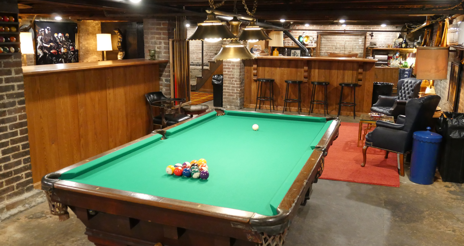 SPEAKEASY SOCIAL GATHERING SPACE